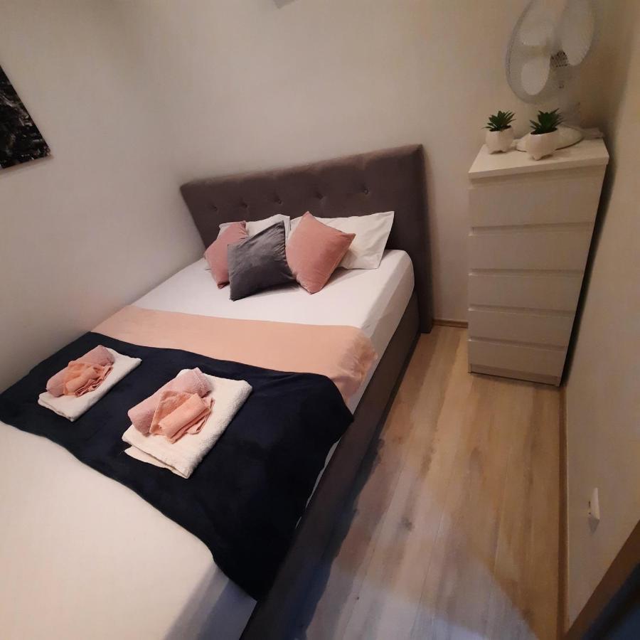 Apartment Alex Рийека Екстериор снимка